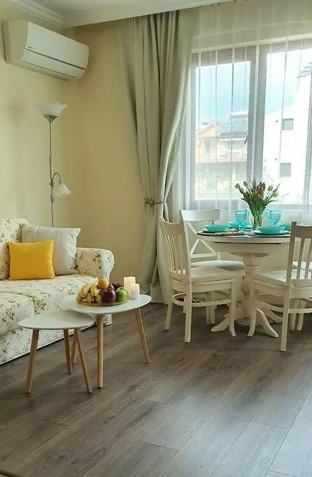 Ika Apartment Burgas City