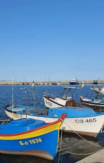 Ika Apartment Burgas City